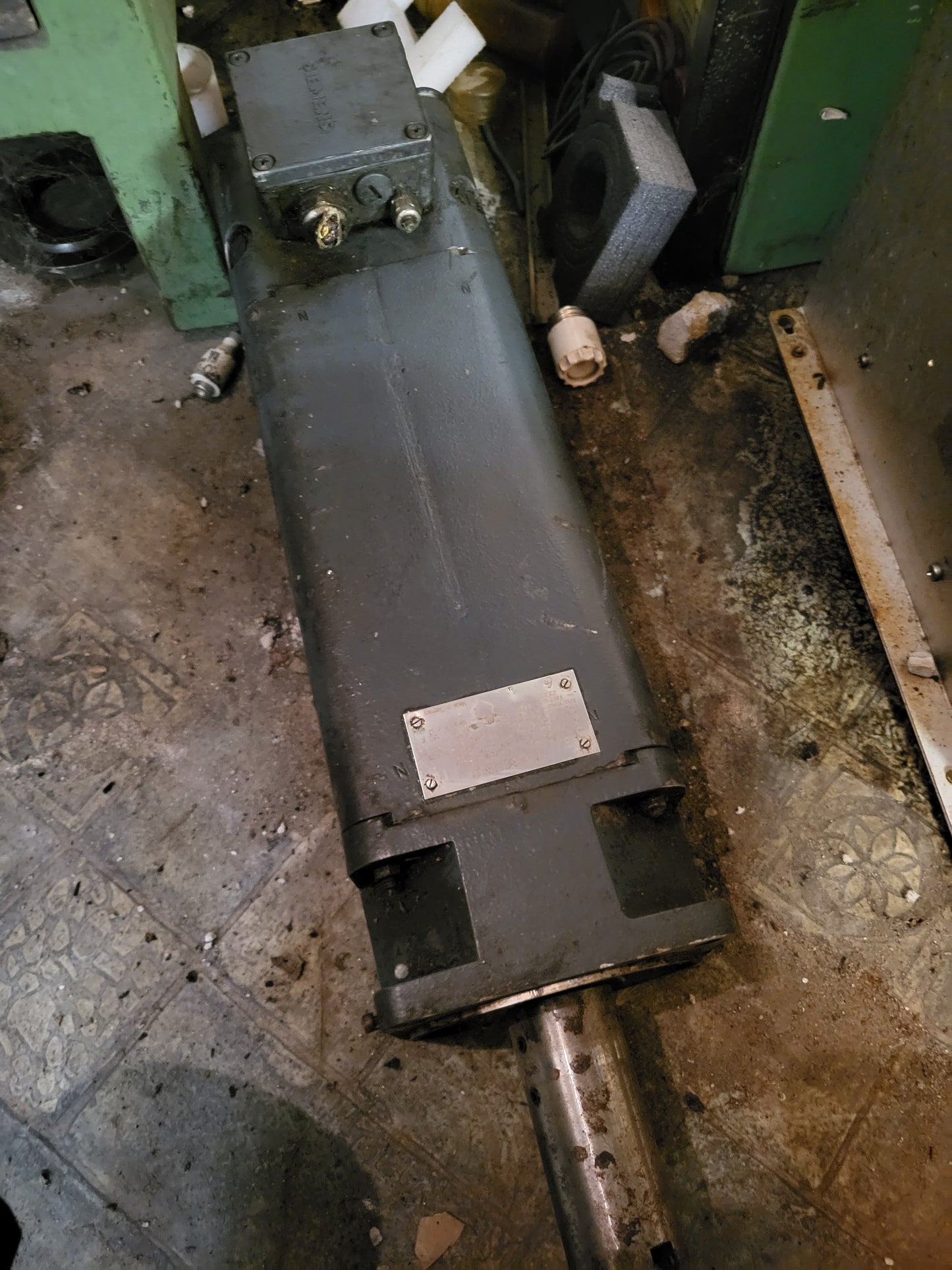 1HU3078-0AC01-Z, DC SZERVO MOTOR, 1.8kW, 14Nm
