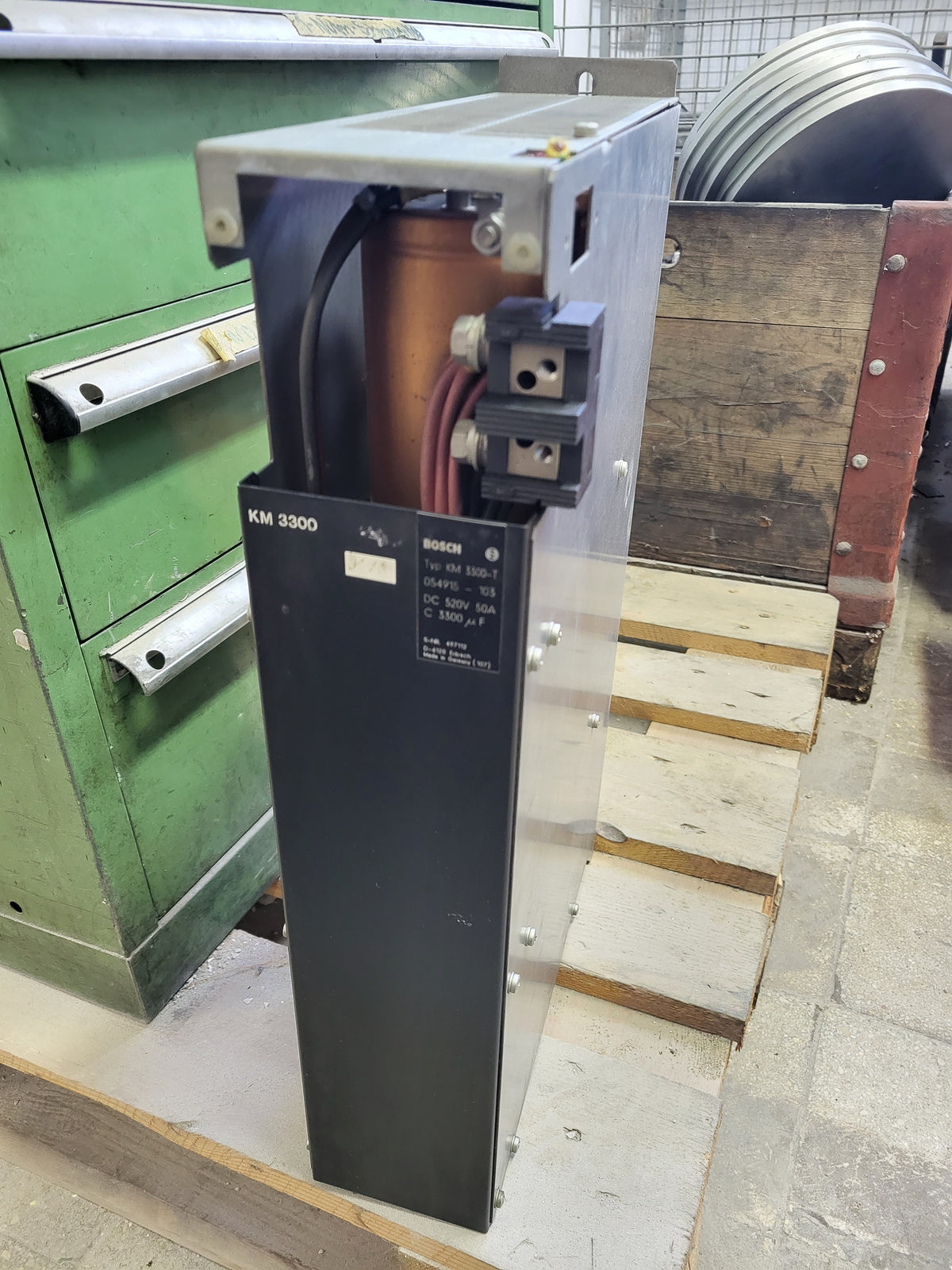 KM3300-T kondenzátormodul, DC520V, 50A, Bosch, (054915-103)