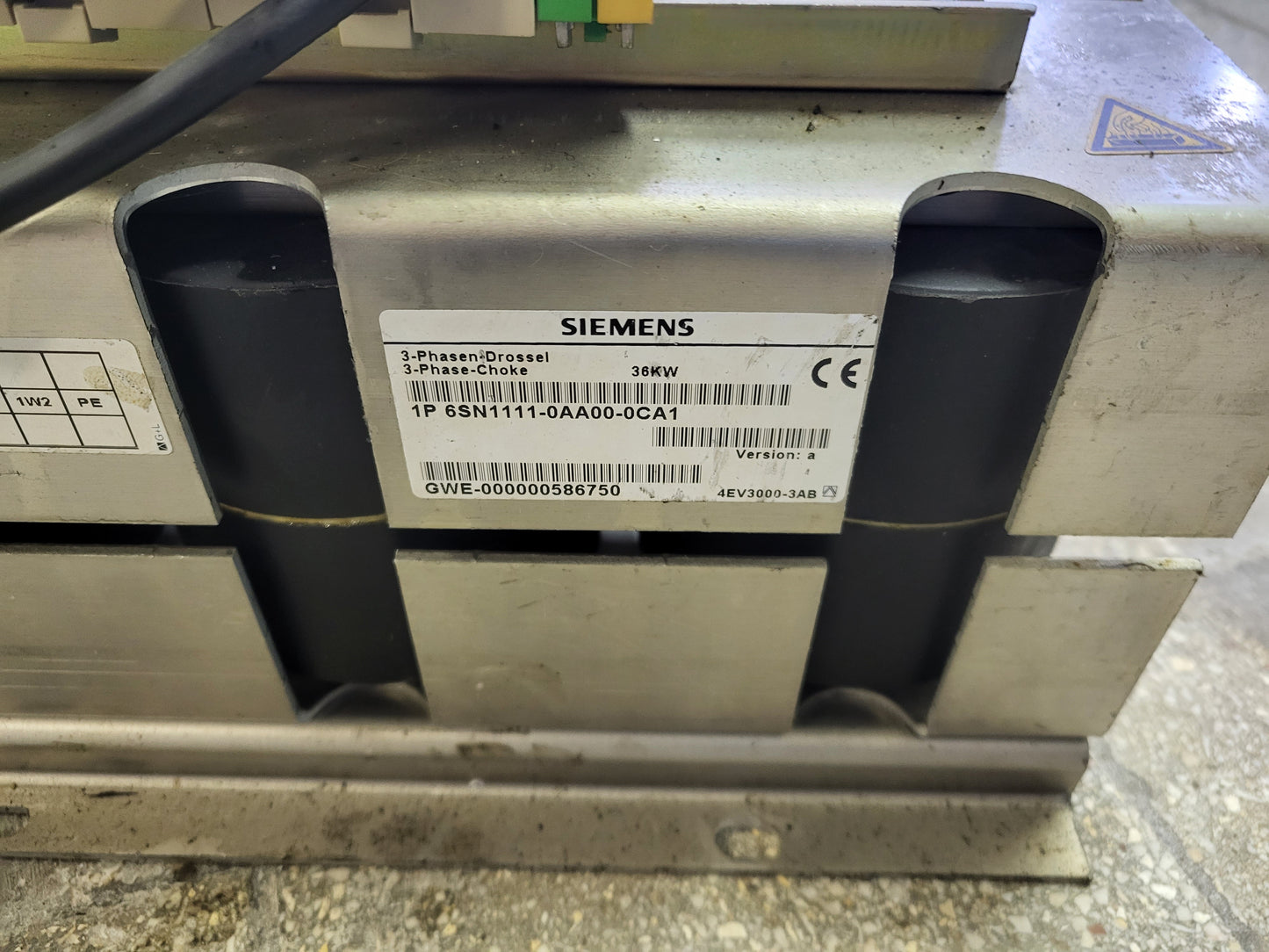 6SN1111-0AA00-0CA1 (+6SN1111-0AA00-0BA0) SIMODRIVE 611 HF REACTOR module, 36kW, UL