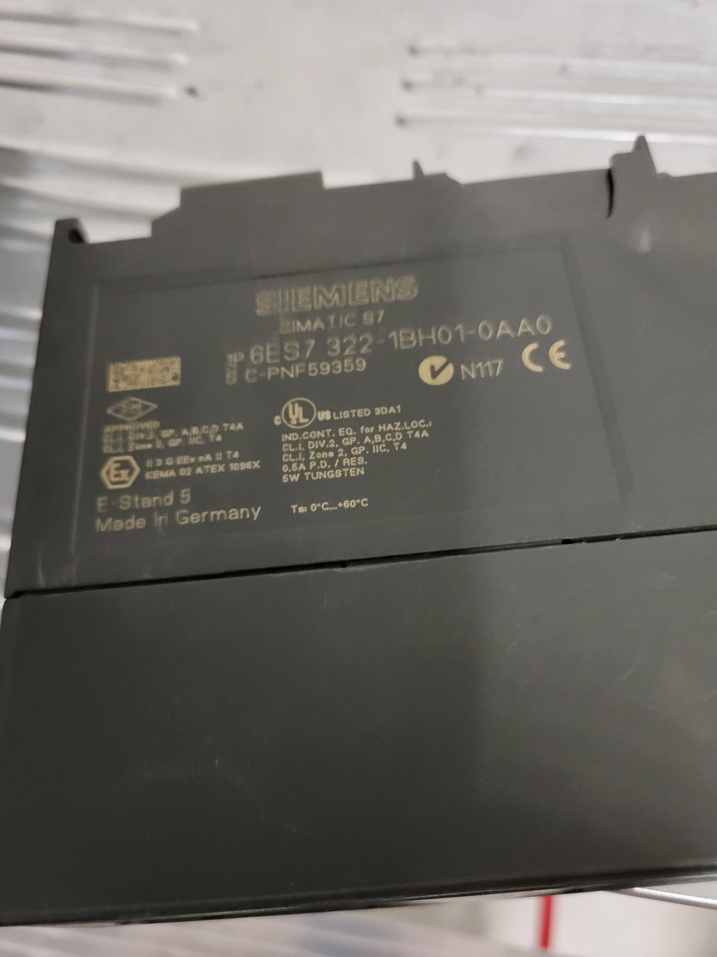 6ES7322-1BH01-0AA0, SIMATIC S7-300, Siemens, digitális kimeneti kártya