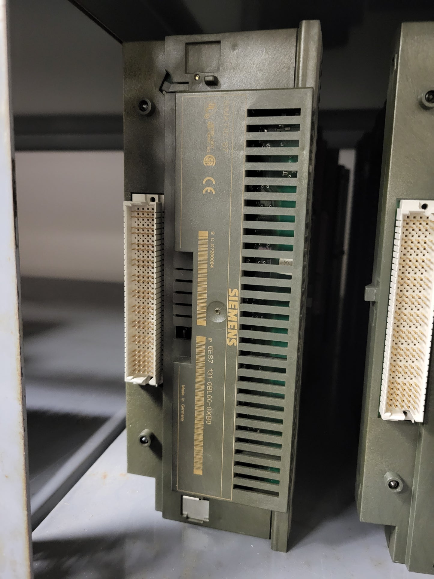 6ES7131-0BL00-0XB0, ET200B-kártya, profibus DP-vel