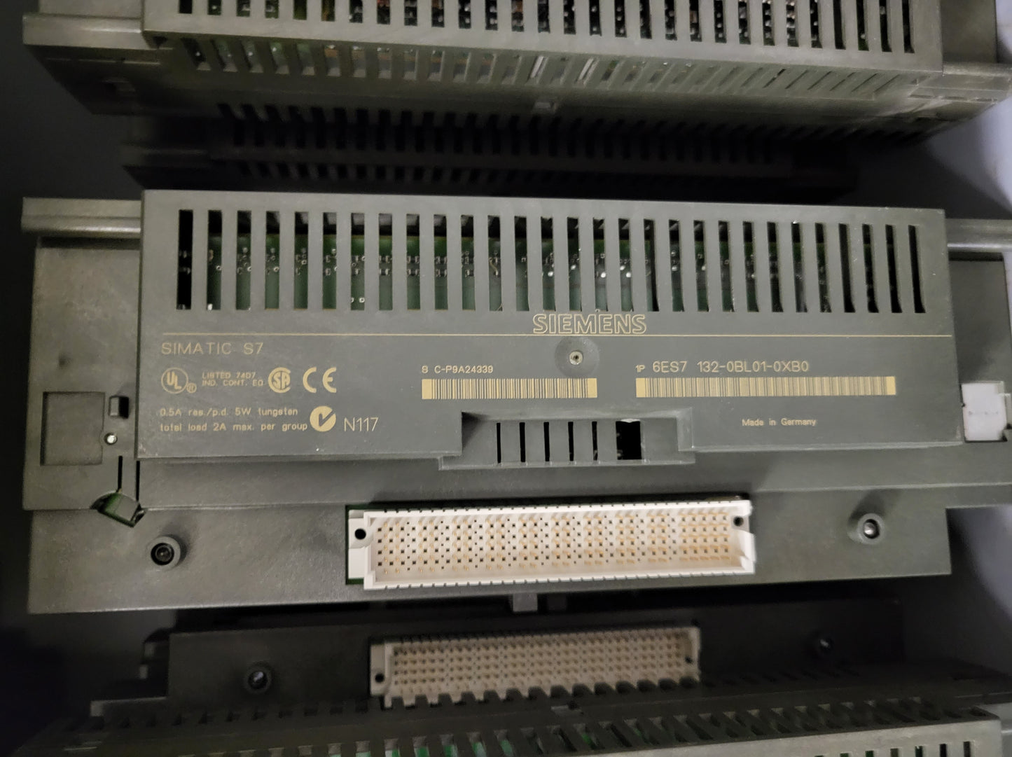 6ES7132-0BL01-0XB0, ET200B-Platine, Siemens