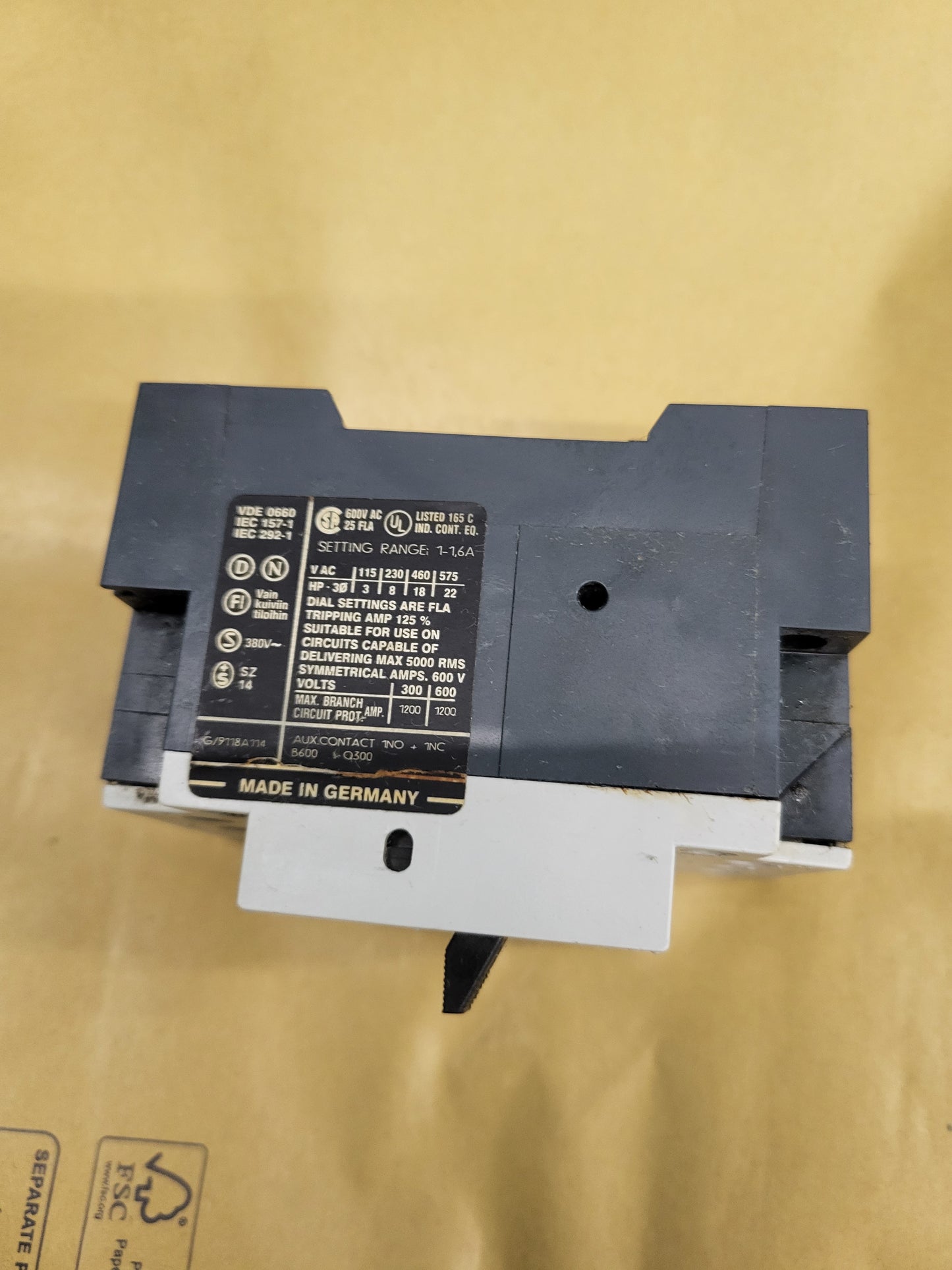 3VU1300-1MG00, Siemens, 3 fázisú hőkioldó, motorvédő kapcsoló segédérintkezővel, 400V, 1-1.6A