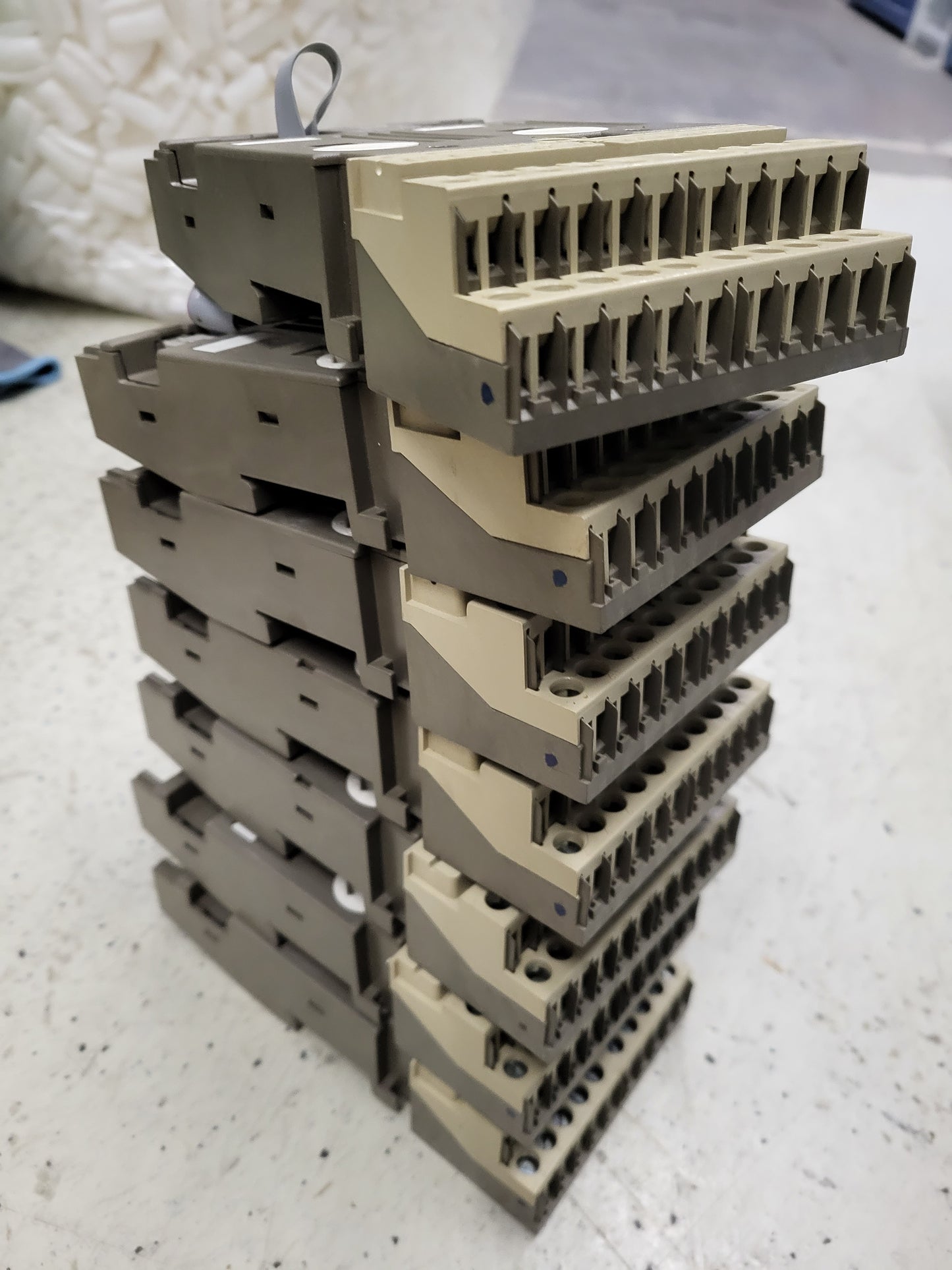 6ES5700-8MA11, SIMATIC S5, buszmodul S5-100U/ET 100U/ET 200U-hoz