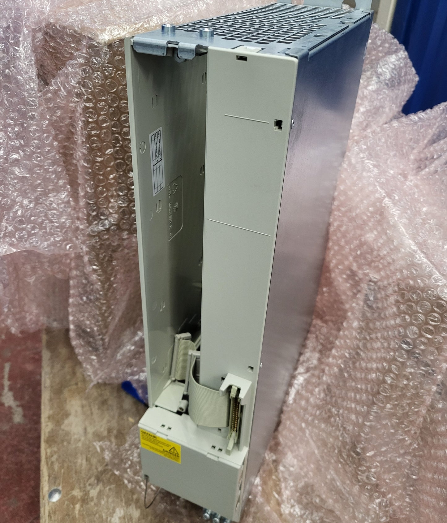 6SN1123-1AB00-0CA1, 2x50A Powermodul, 2-Achsen, Simodrive 611