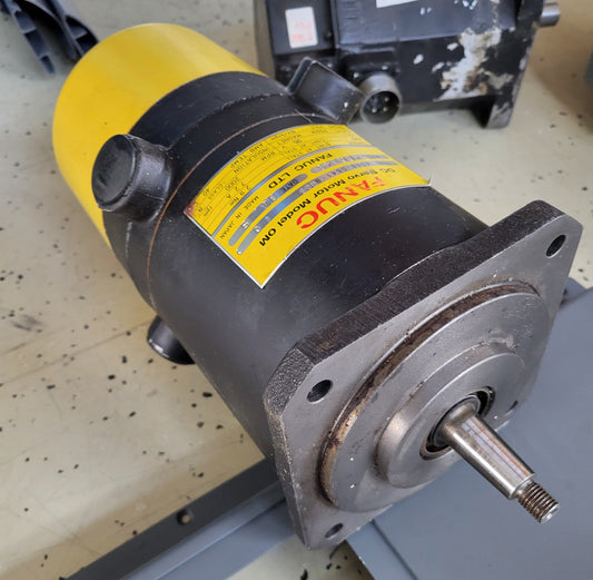 A06B-0641-B005, Fanuc, DC-servo motor, 0.7kW, 2.9Nm, Model OM