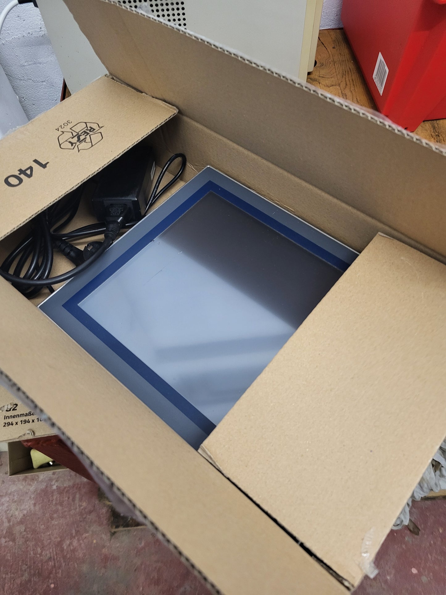 TPC-DRM121C1-4G-128GS, gebrauchtes Modul, Industrie-Panel-PC, Taicenn