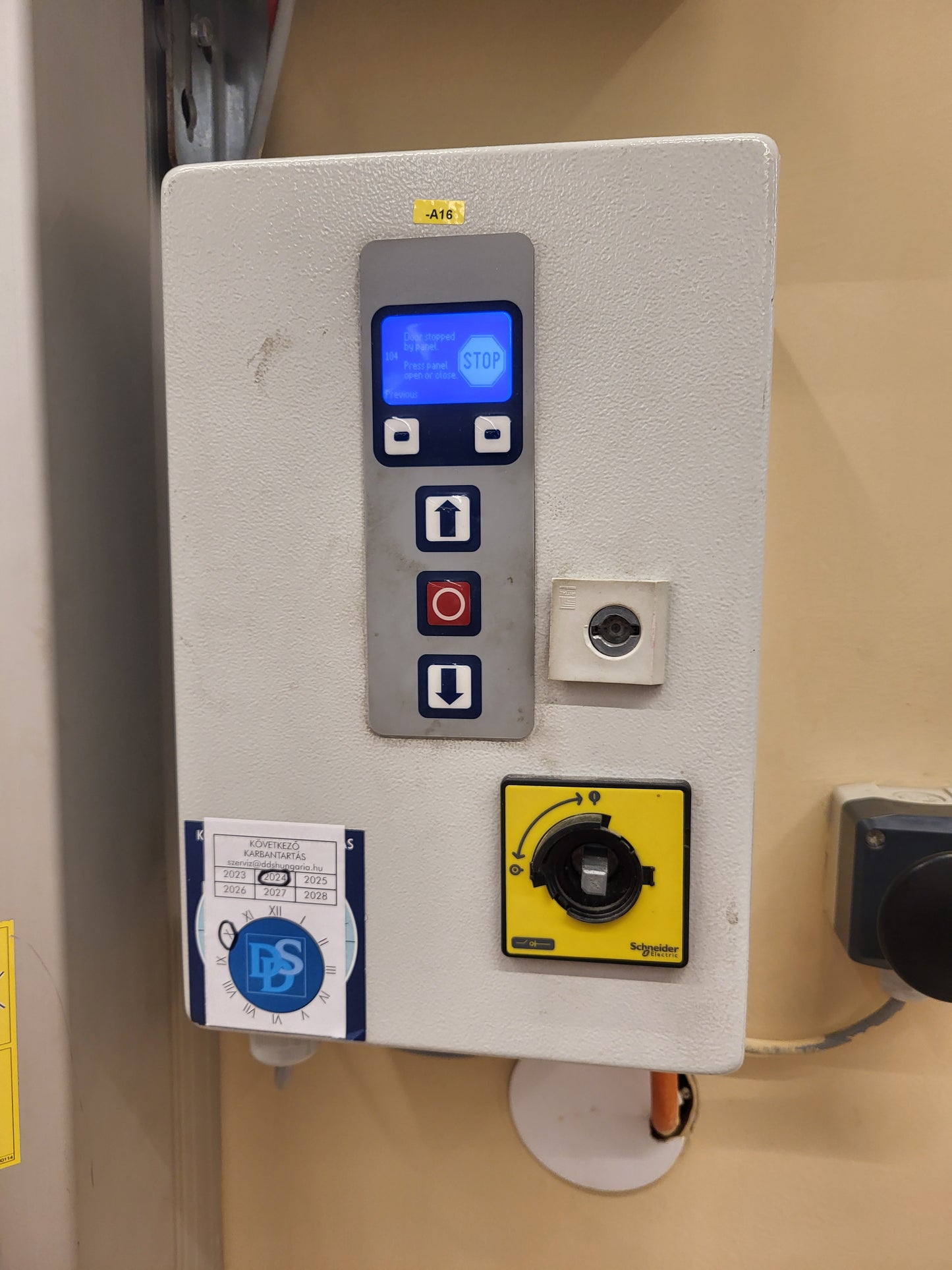 Assa Abloy gate control electronics: repair and sales of RP300, MP300, RR300, RR300 PLUS