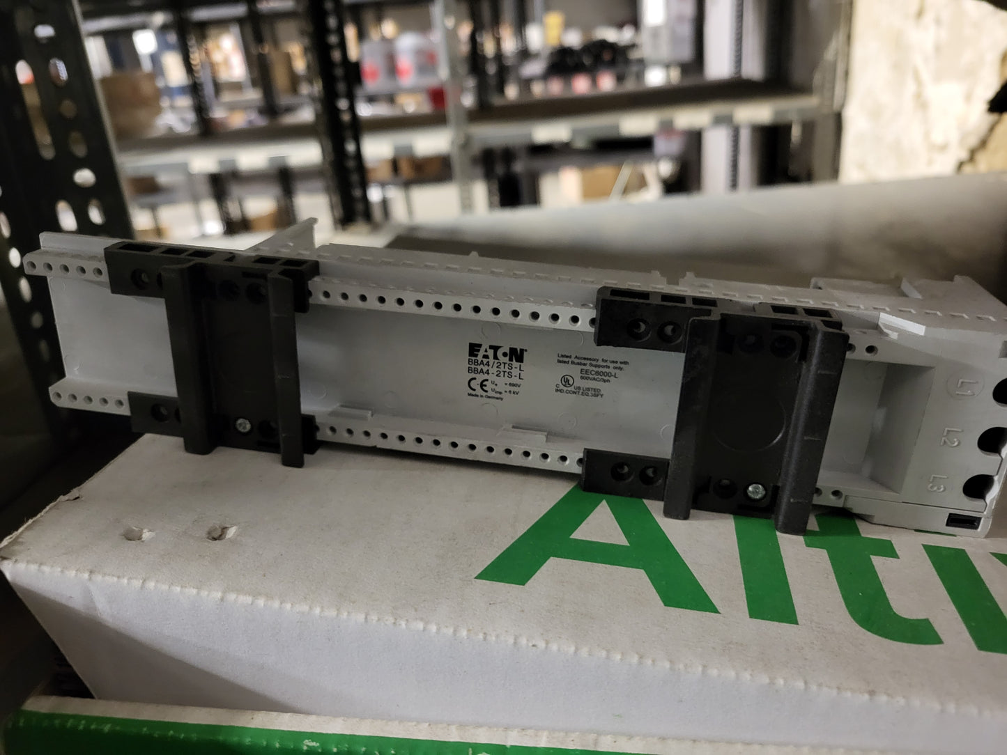 BBA4/2TS-L, Eaton, Gyűjtősín adapter