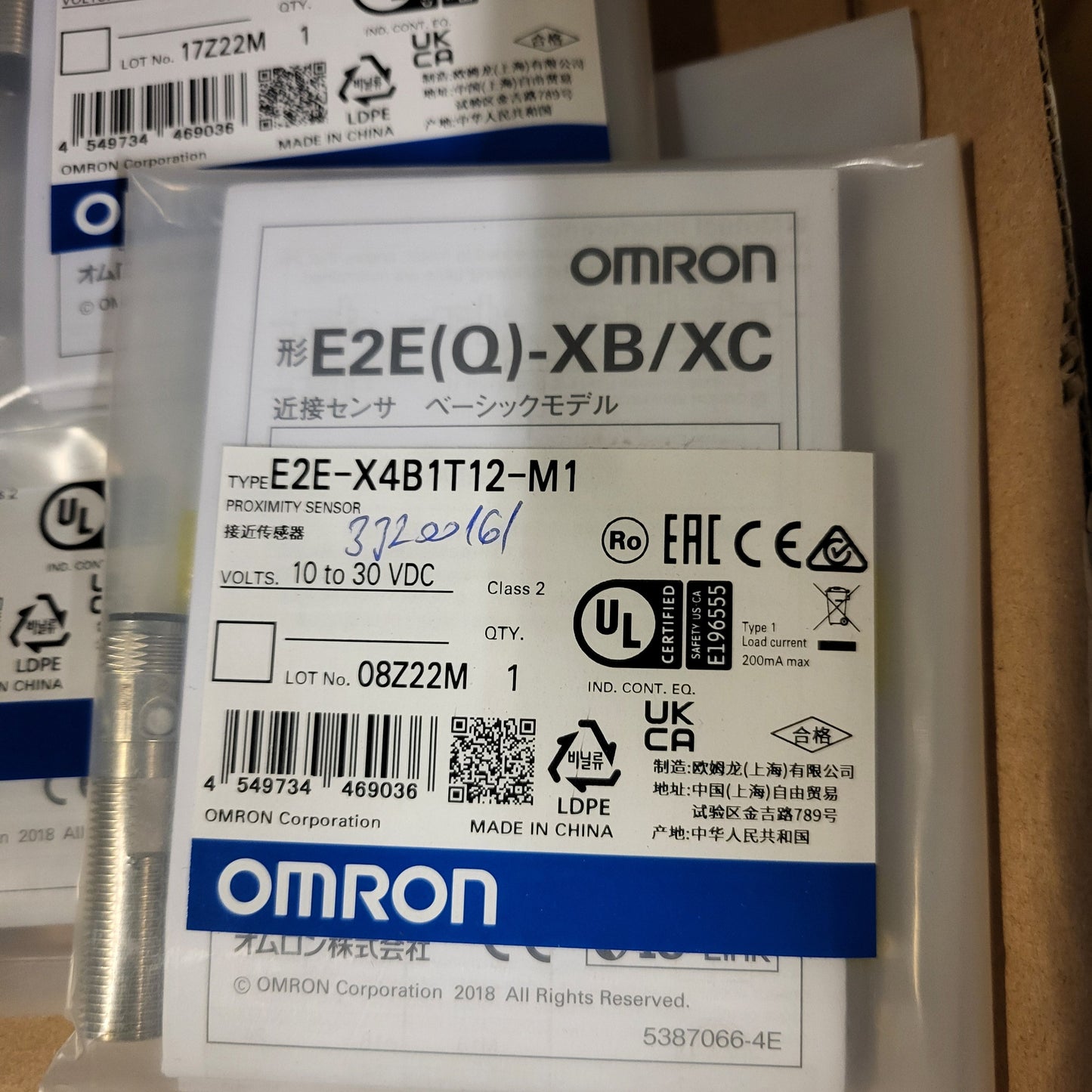 E2E-X4B1T12-M1, közelítés-érzékelő, Omron