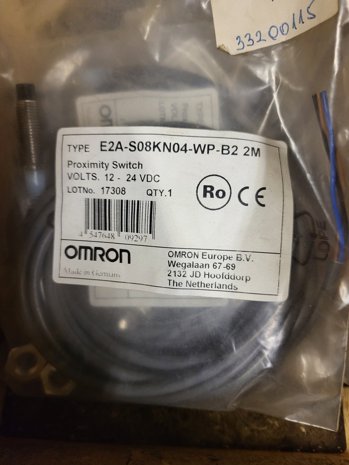 E2A-S08KN04-WP-B2 2M, proximity sensor, Omron