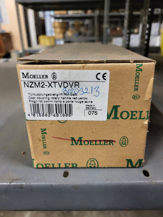 NZM2-XTVDVR، مولر، ذراع قابض باب خزانة التحكم + العمود باللون الأحمر والأصفر