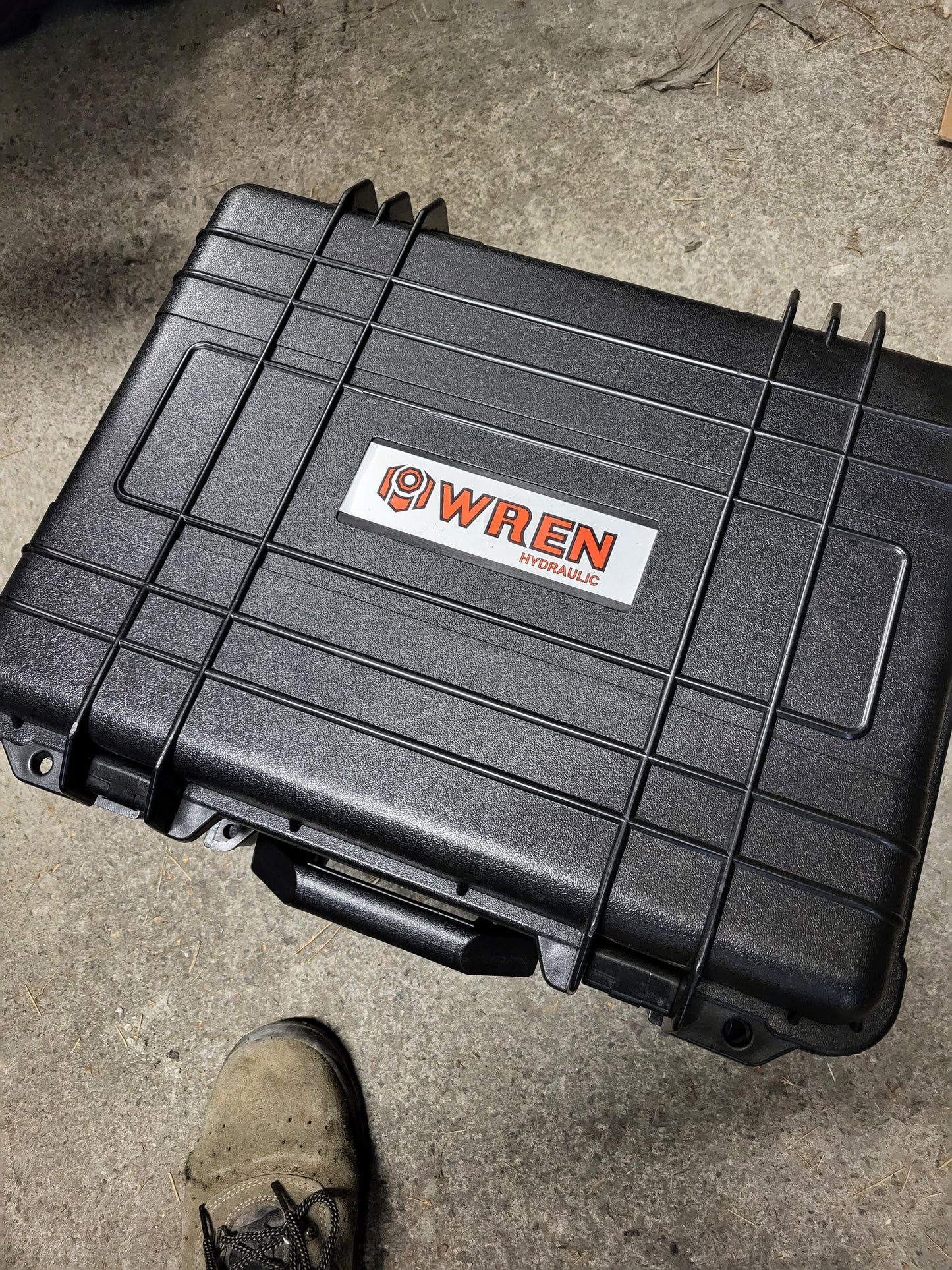 8iBT, WREN, hydraulic torque wrench, with KLW4000A electric power supply unit