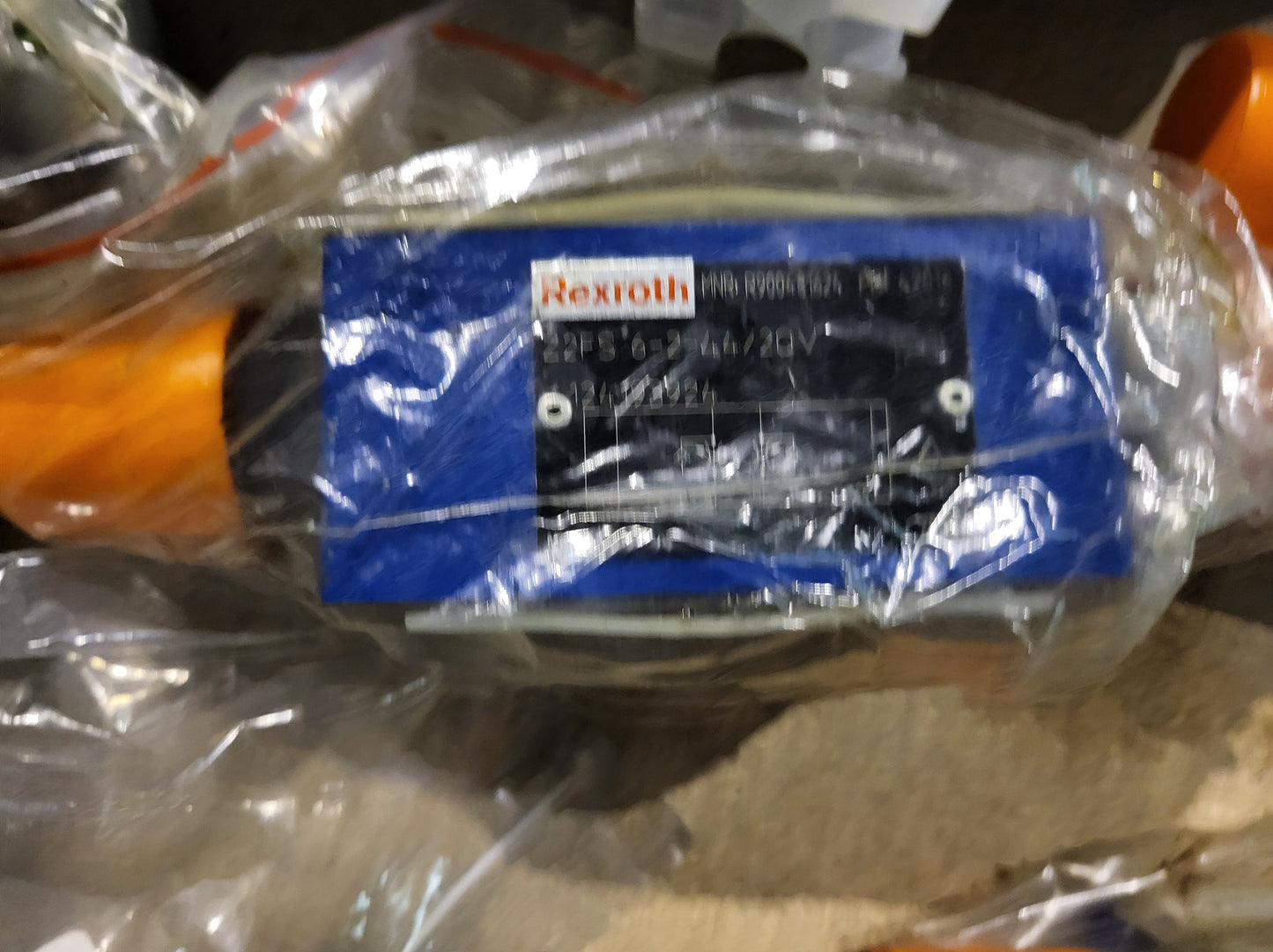 R900481624 / Z2FS 6-2 -44/20V, fojtó visszacsapó szelep, Rexroth