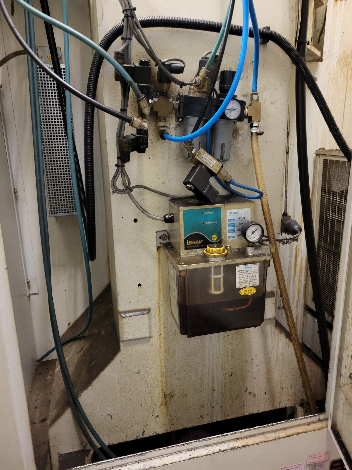 EML-610 Linear, NCT, (VL-610) CNC-Bearbeitungszentrum