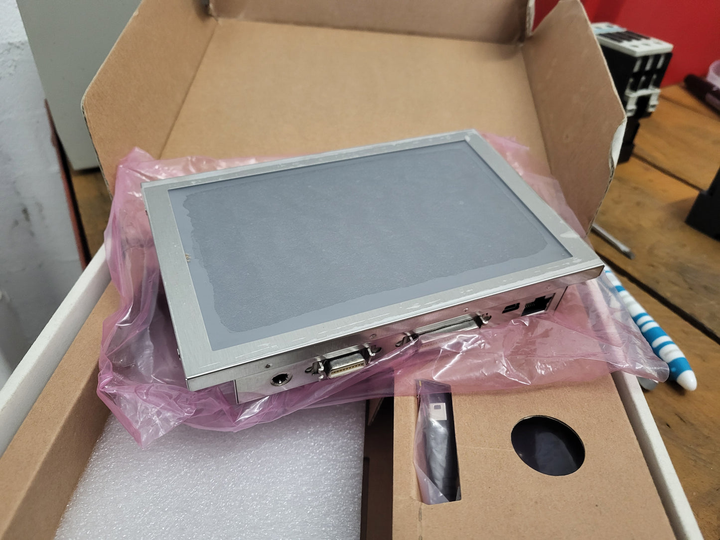 BEGA220A3, Embedded-System-IPC, mit Display, Bolymin Inc.