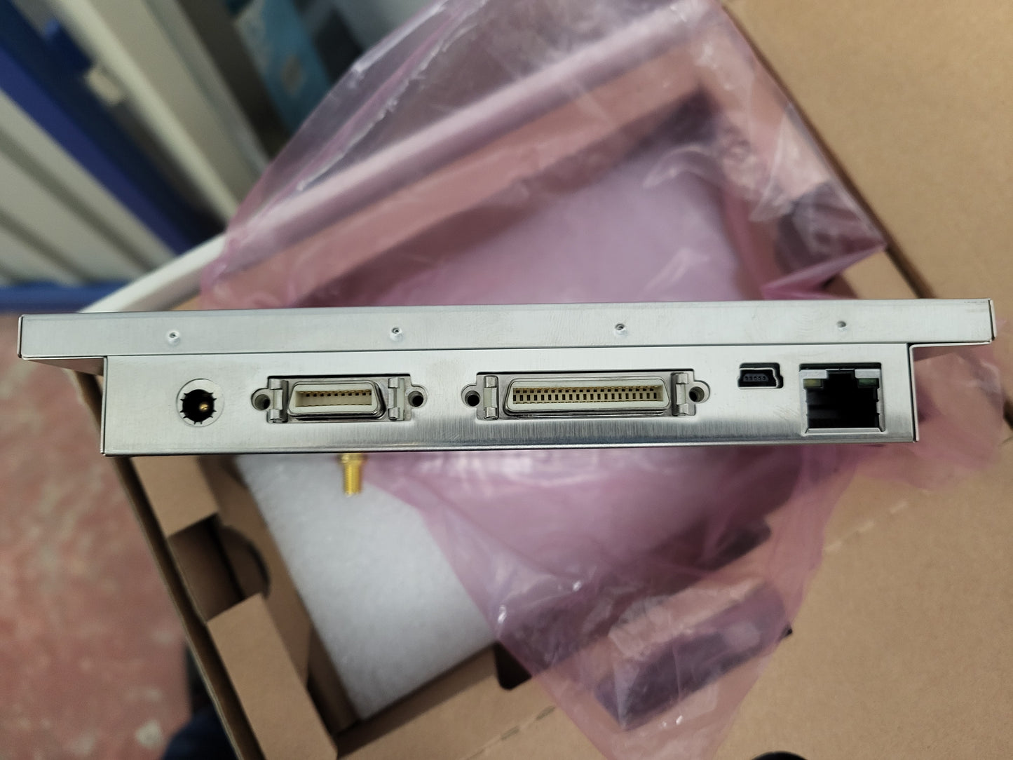 BEGA220A3, Embedded-System-IPC, mit Display, Bolymin Inc.