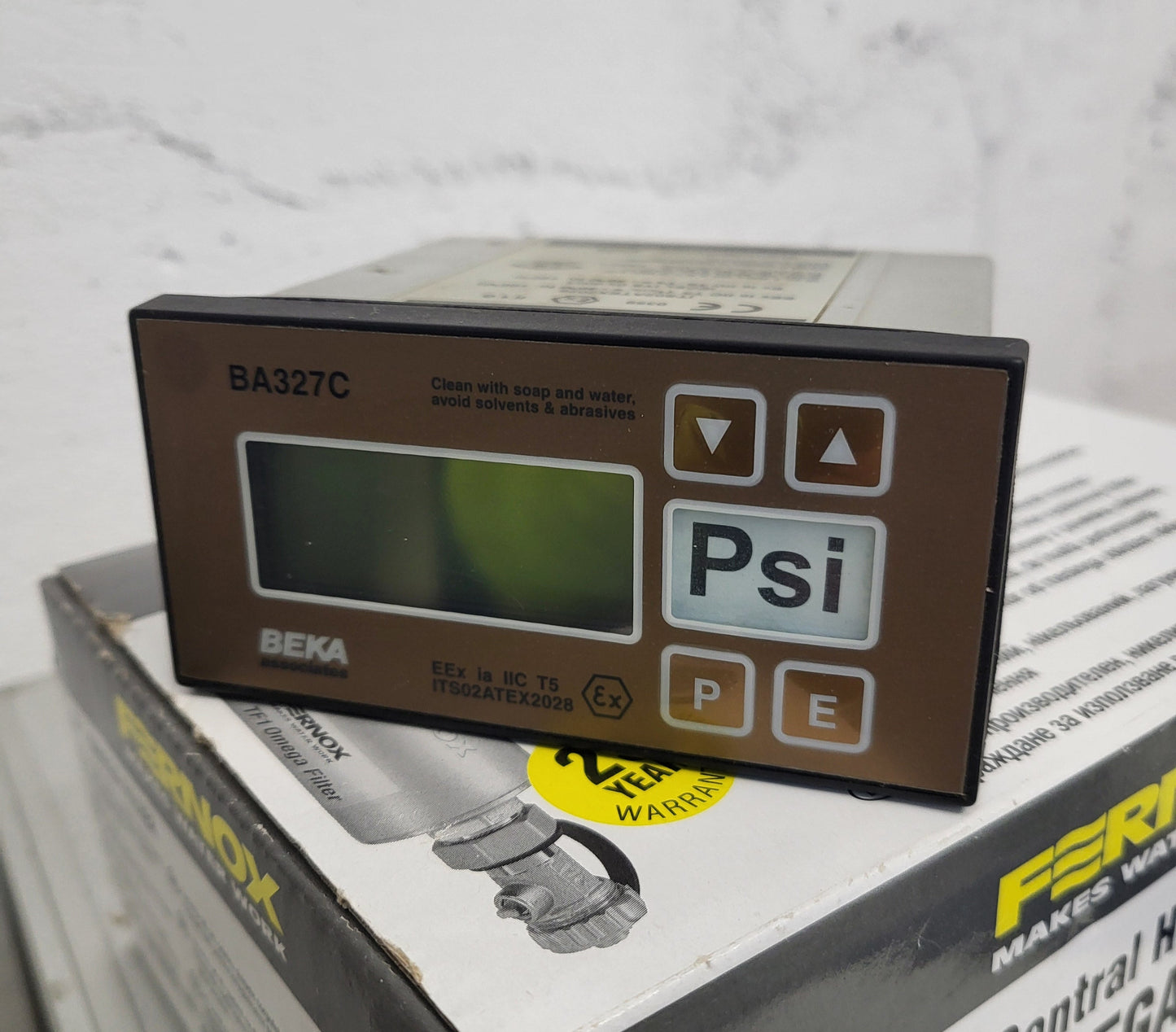 BA327C, BEKA, pressure indicator