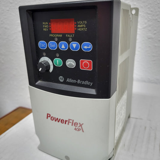 22B-D2P3N104, Powerflex 40, 0.75kW, 2.3A, Allen-Bradley frekvenciaváltó