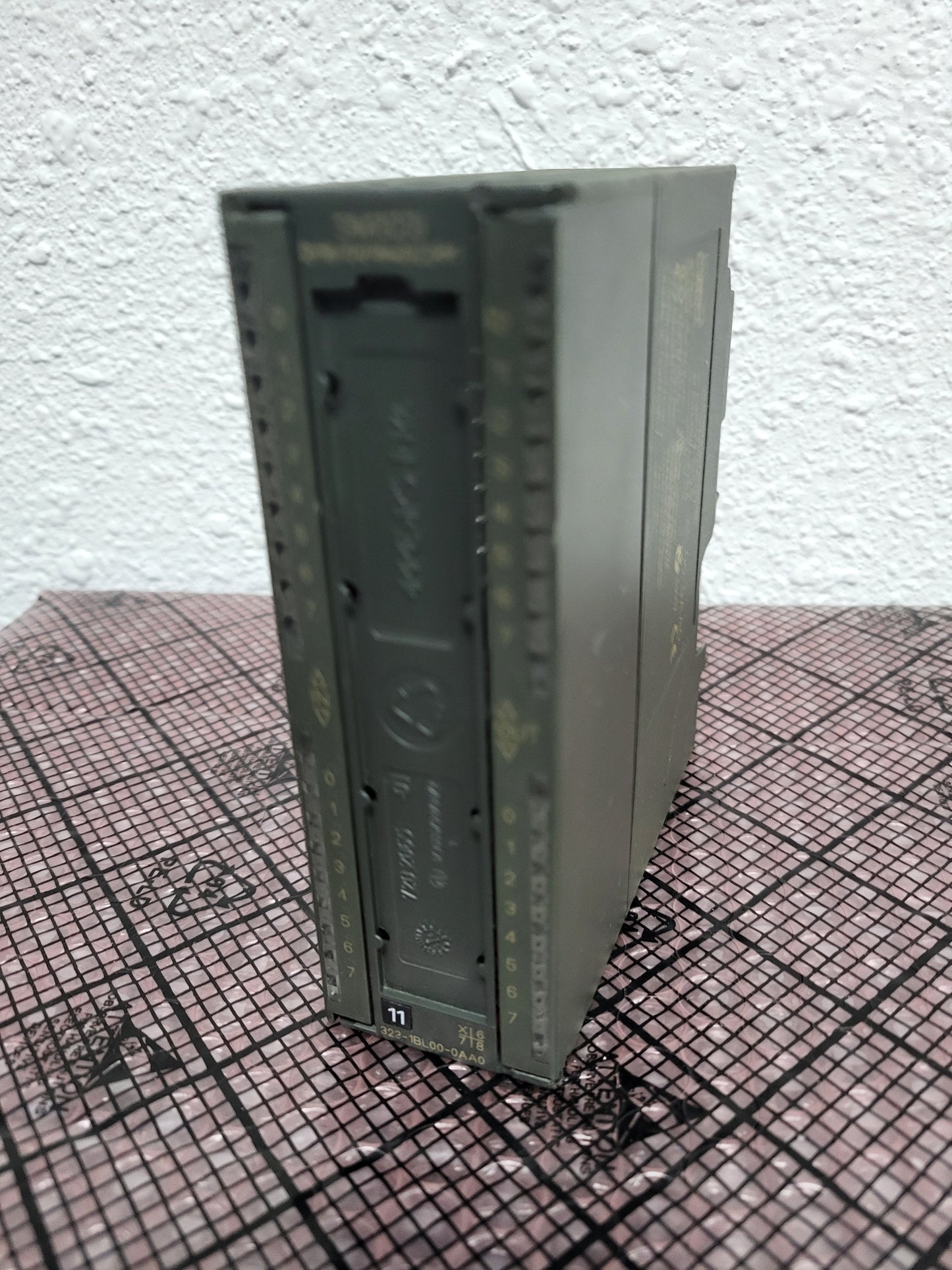 6ES7323-1BL00-0AA0, digitális i/o modul, Siemens