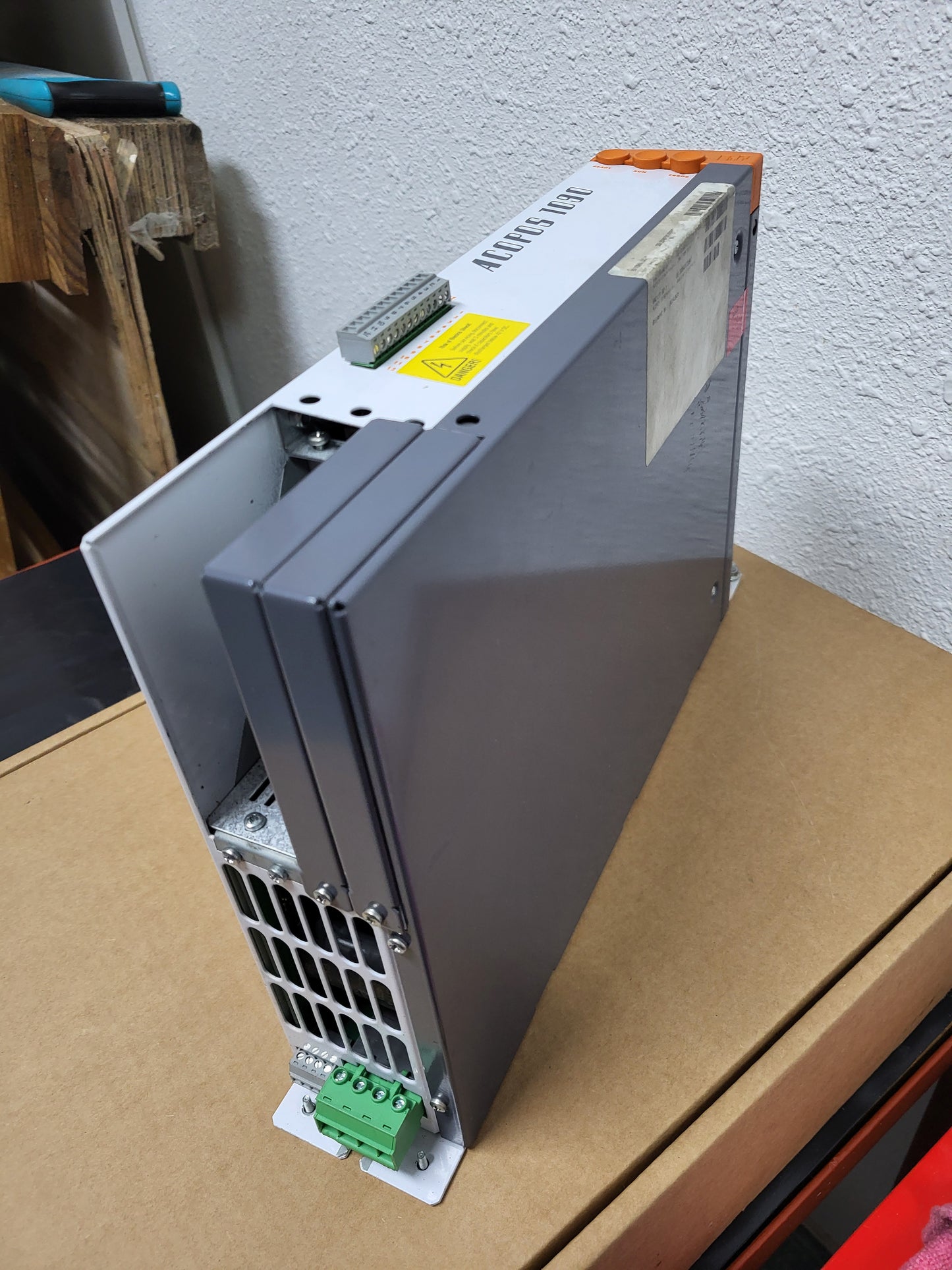 8V1090.00-1, B&R, Acopos 1090, Servoantrieb, 8,8A, 4kW