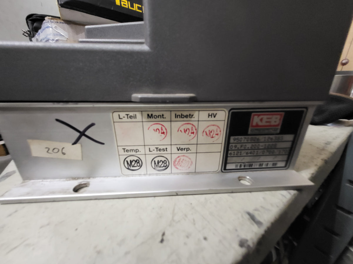09.F0.200-1228, frekvenciaváltó, 7A, 1.5kW, KEB Antriebstechnik