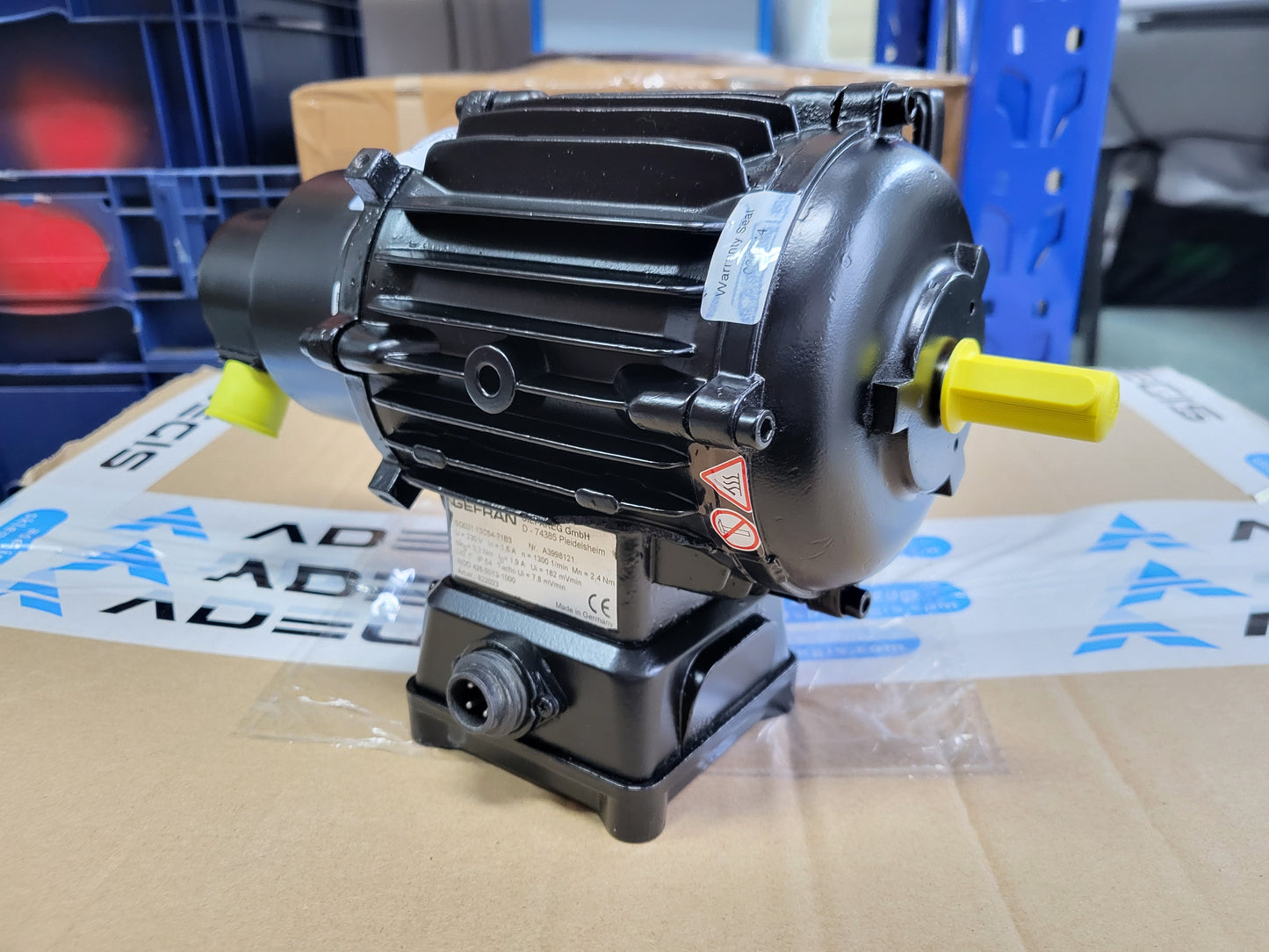 SO031.13C54-71B3, Gefran, SIEI-Areg szervo motor, 1.6A, 2.4Nm javítási ajánlata