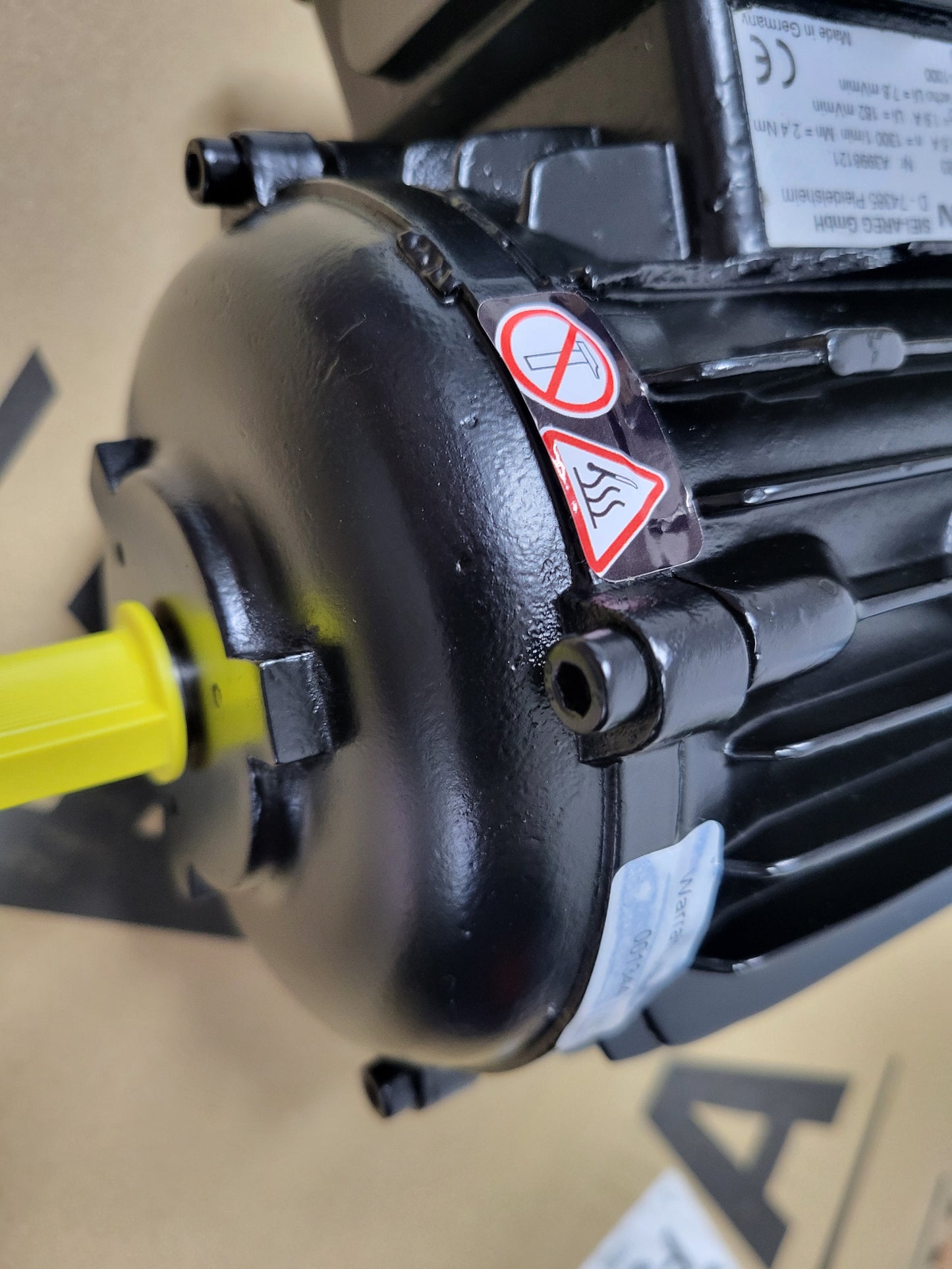 SO031.13C54-71B3, Gefran, SIEI-Areg szervo motor, 1.6A, 2.4Nm javítási ajánlata
