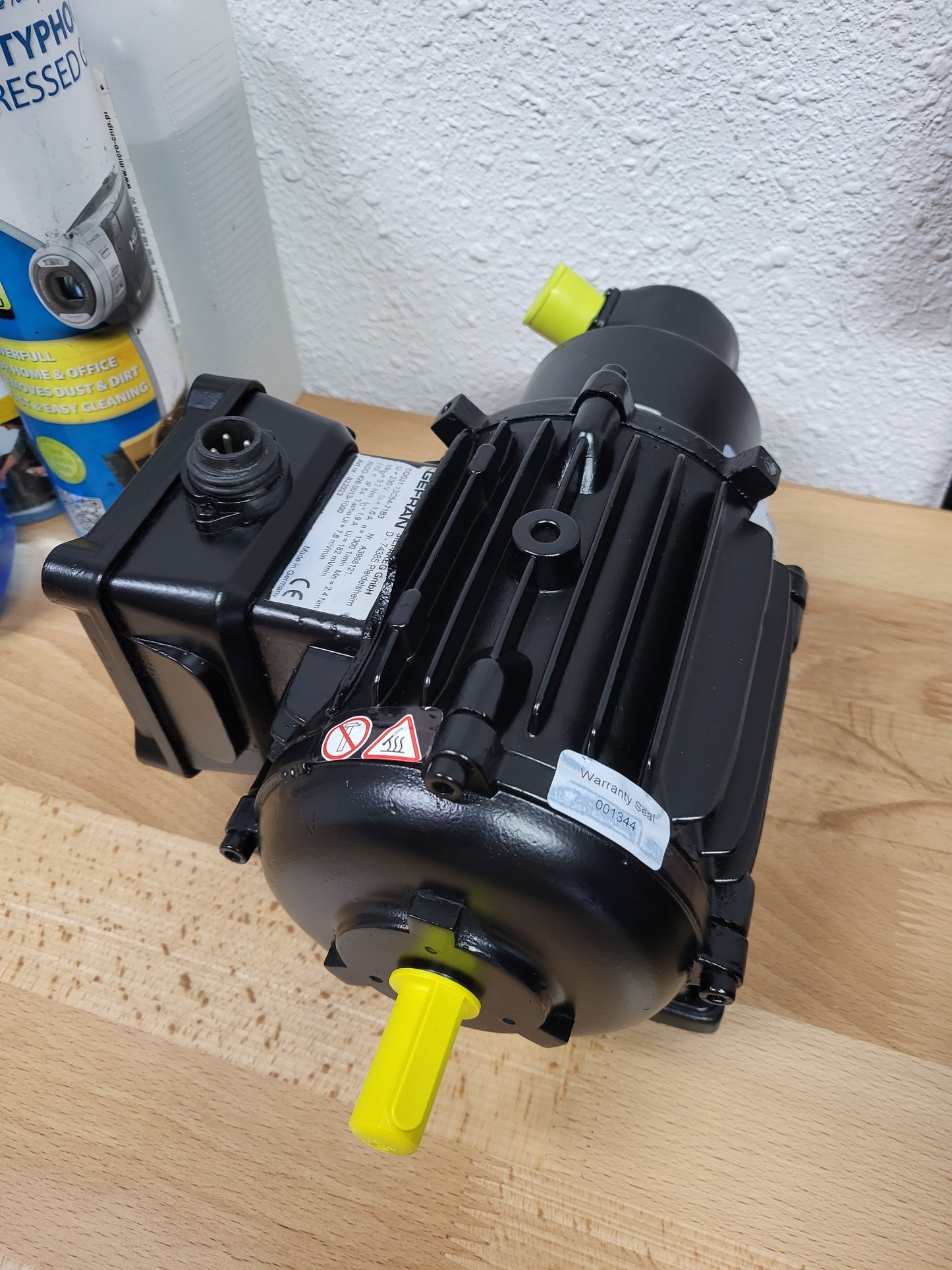 SO031.13C54-71B3, Gefran, SIEI-Areg szervo motor, 1.6A, 2.4Nm javítási ajánlata