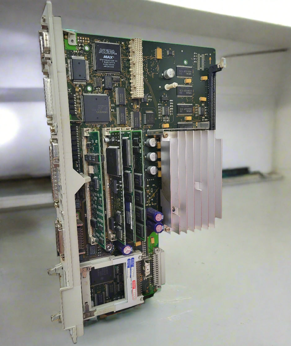 6FC5357-0BB33-0AE2, SINUMERIK 840D/DE, NCU573.3 Modul, Siemens