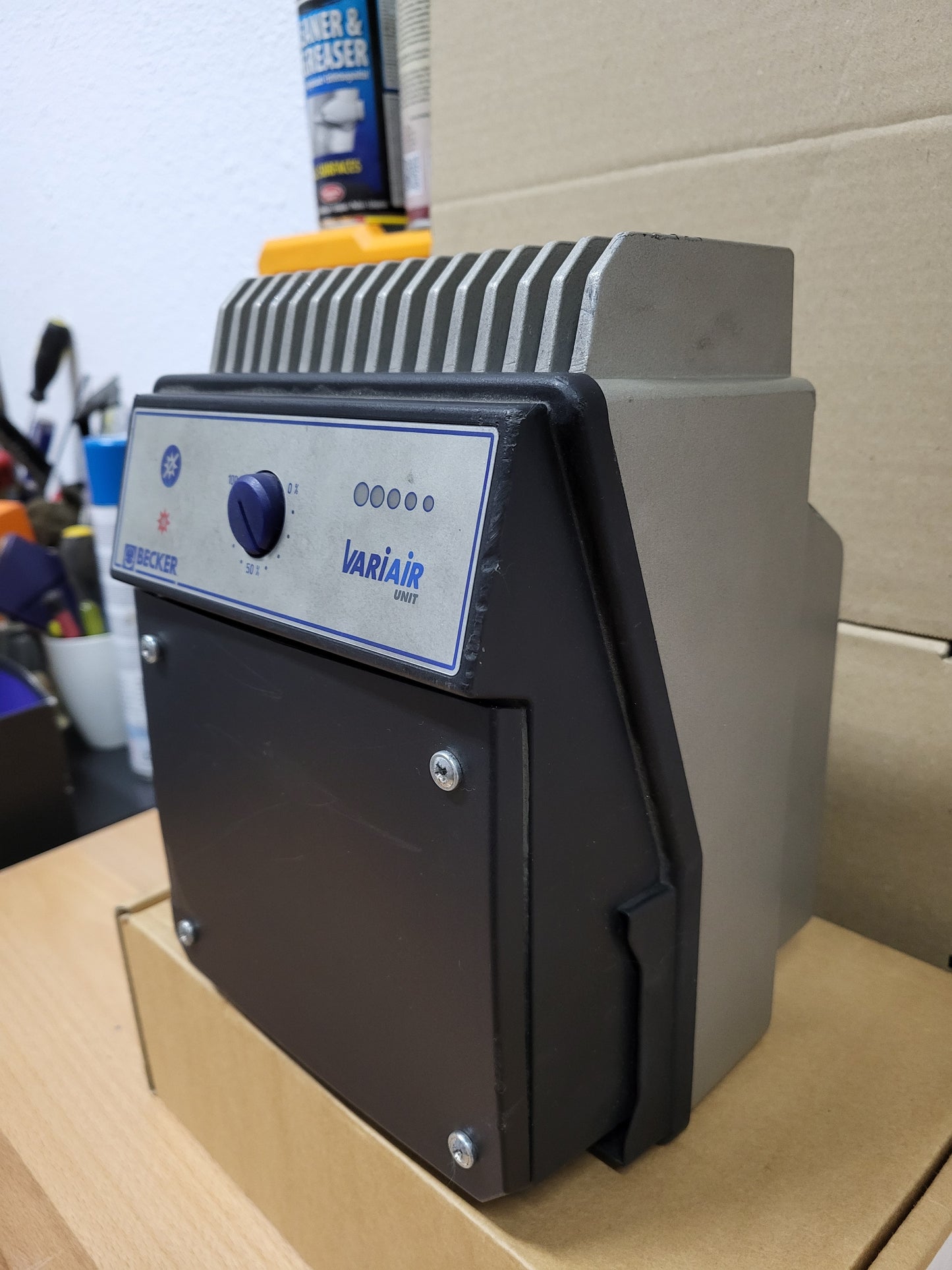 VAU4/2Emod, Becker, unidad Variair