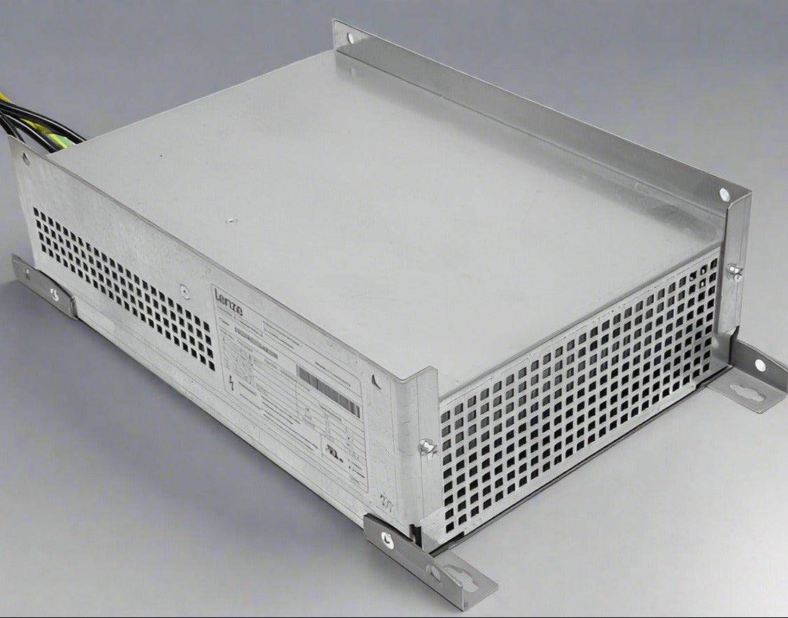 E82ZN45334B230, Lenze 8200, Servo-Umrichter, Servoantrieb, Lenze