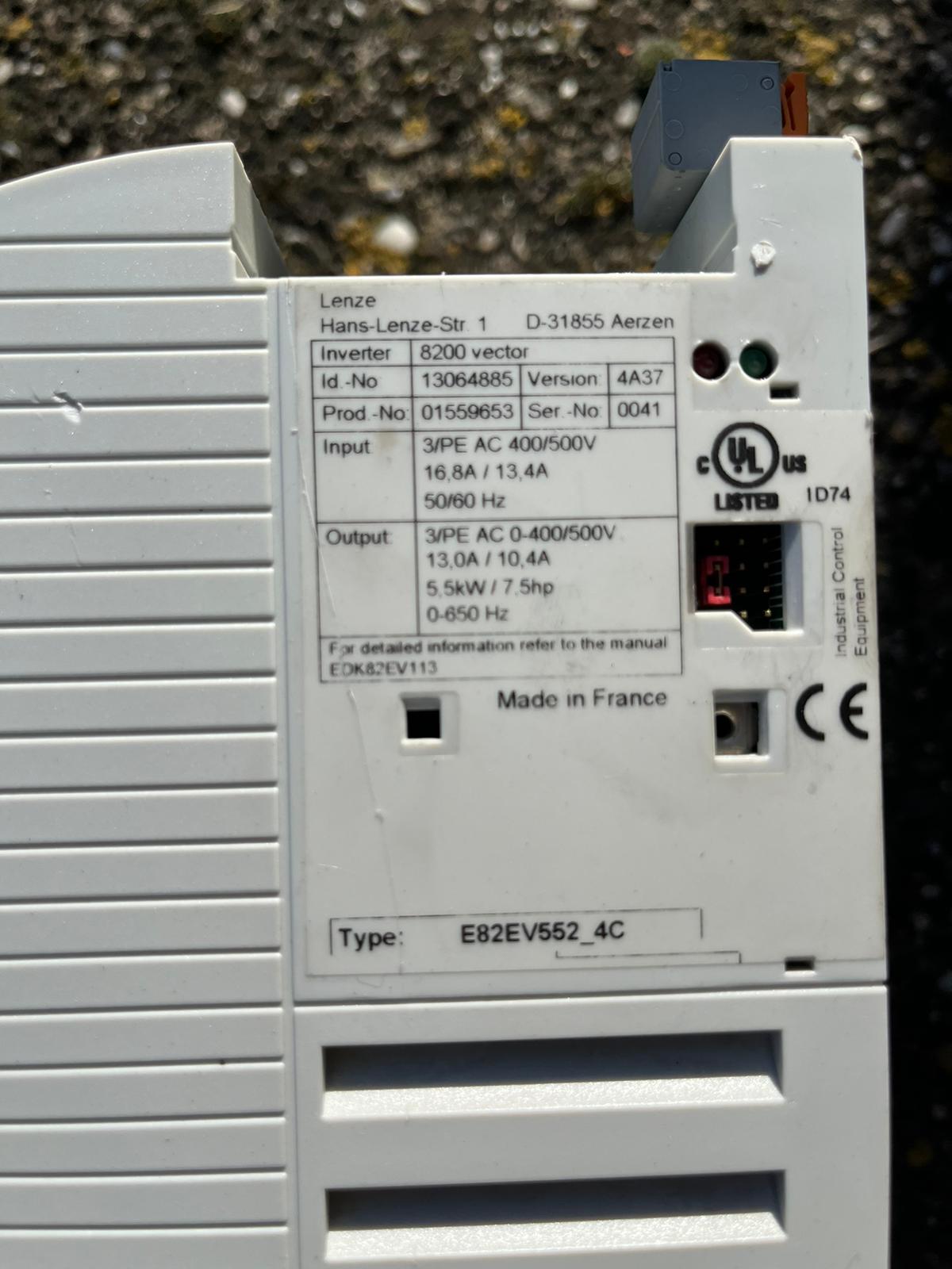 E82EV552_4C, 8200 VECTOR, Wechselrichter, 5,5kW, Lenze