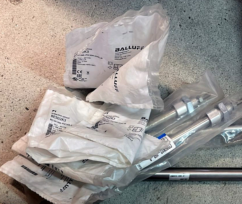 BES02K3, Balluff, induktív érzékelő