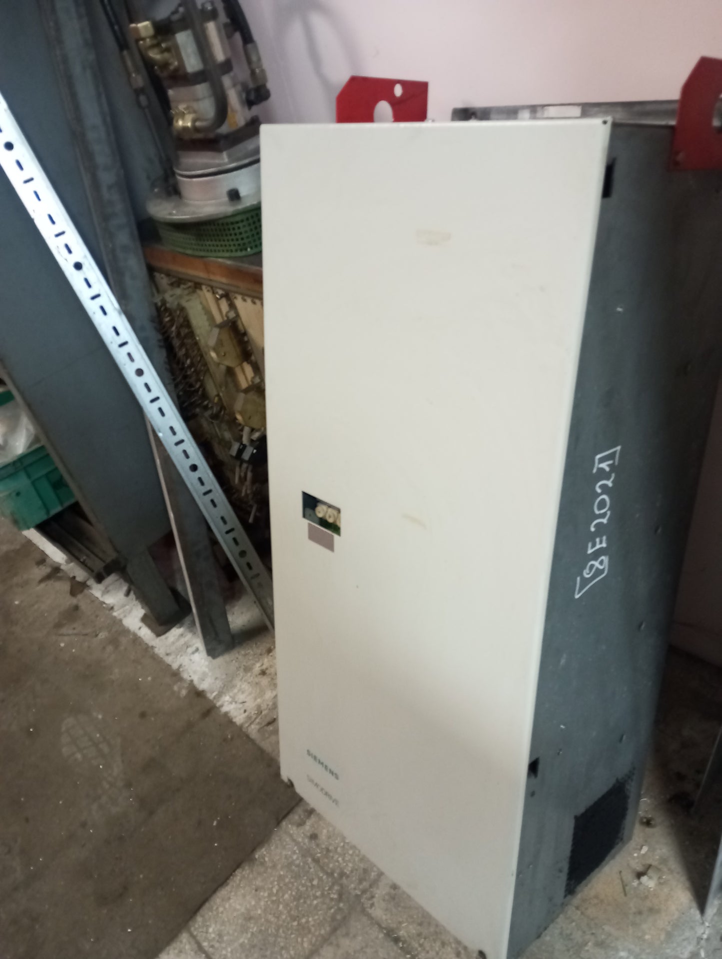 6SC6508-4AA02-Z, Siemens, SIMODRIVE 650 AC-MSD, transistor pulse converter, 60kVA, 85A, spindle drive