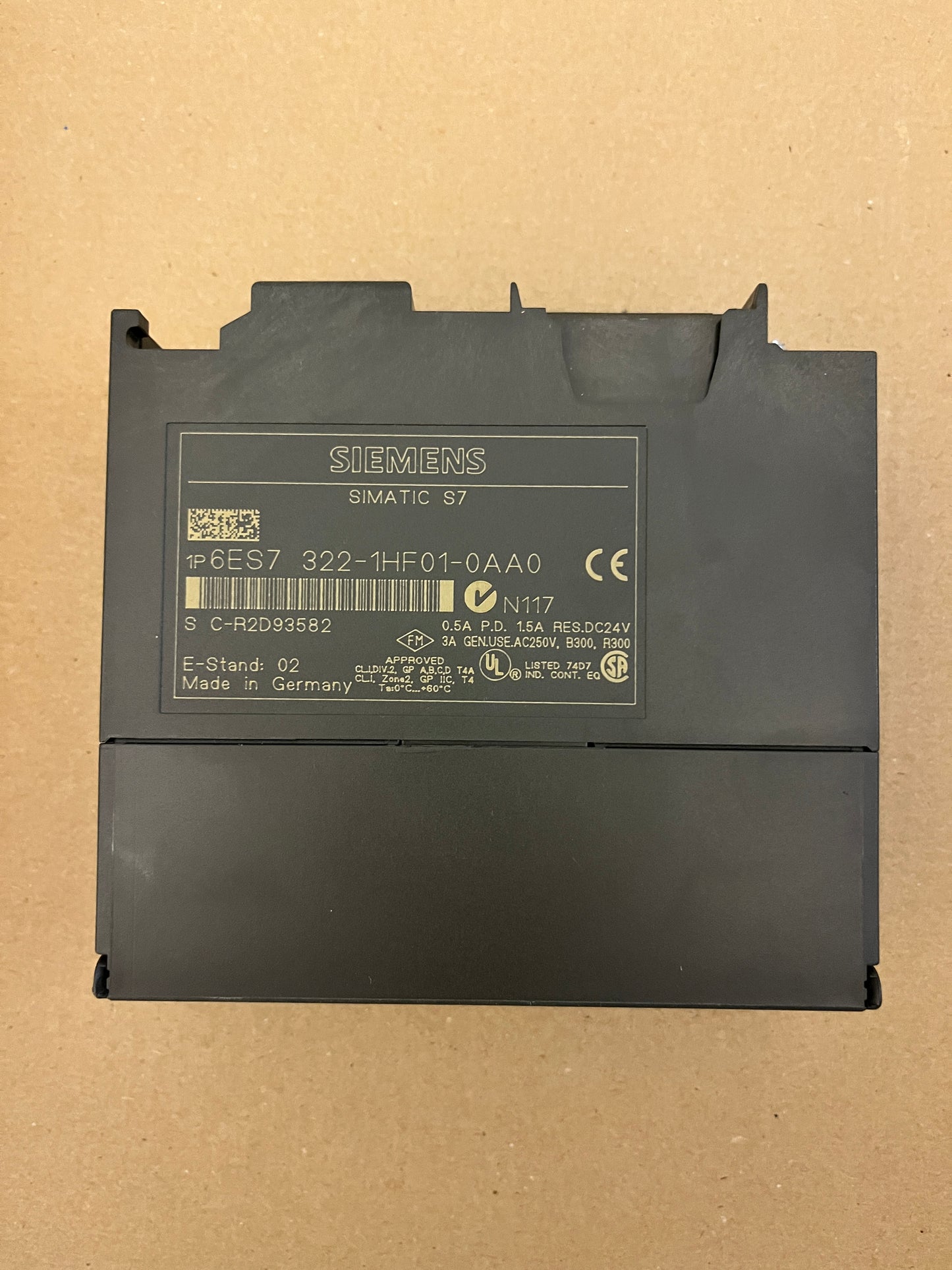 6ES7322-1HF01-0AA0, DO 8×REL, SIMATIC S7-300, Siemens, Digitális kimeneti kártya
