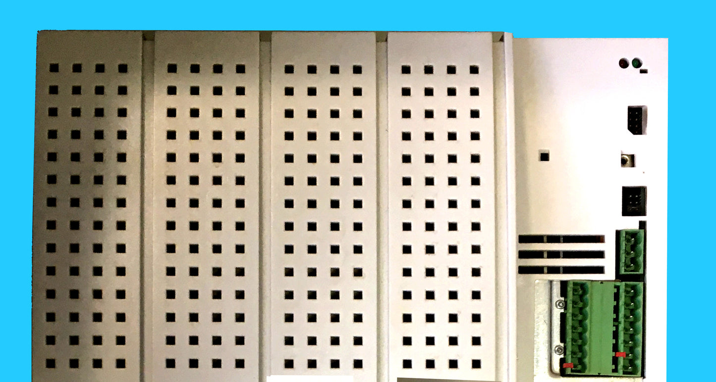 E82EV303K4B201, Vector 8200 Frequenzumrichter, 30 kW, 59-56 A, Lenze