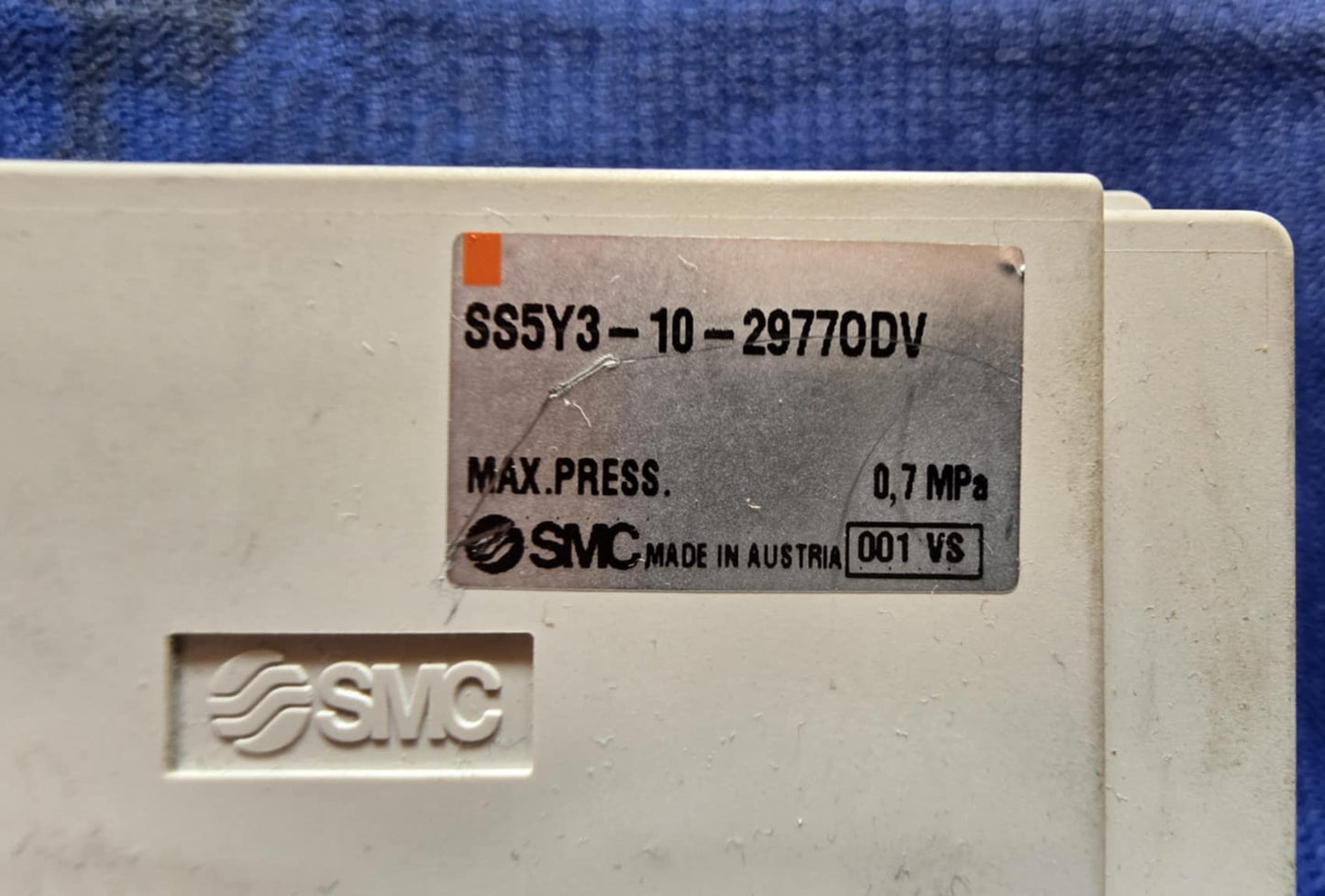 SS5Y3-10-2977ODV, Solenoid valve base manifold, SMC