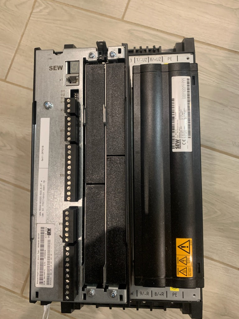 MDX61B-00/0T Steuerungshauptmodul, mit MDX61B0220-503-4-0T Steuerungseinheit, mit MDX60A0220-503-4-00 Umrichter: SEW Movidrive, 31,9 kVA, 46 A, 22 kW