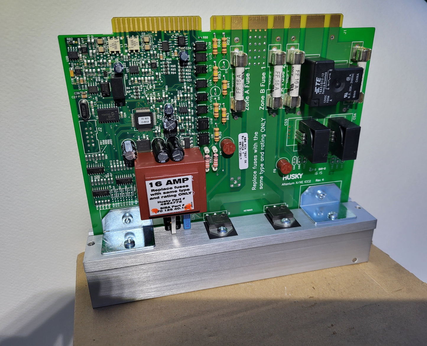 Altanium X/XE ICC2 Rev3A, PCBA ICC2.1E x 16A intelligens szabályzókártya, Husky
