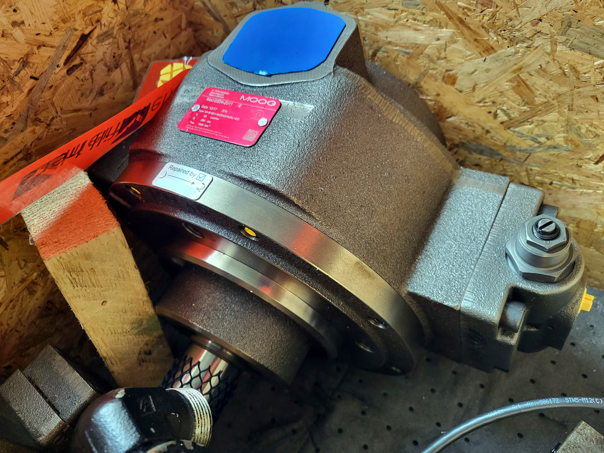 HPR18A1-RKP063KM28JZ00, D954-2011/E, radiáldugattyús szivattyú, 280bar, Moog