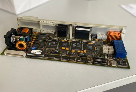 318897-01 DDC2 Heidenhain, 28100445 Gildemeister: digitális hajtásvezérlő interfészkártya