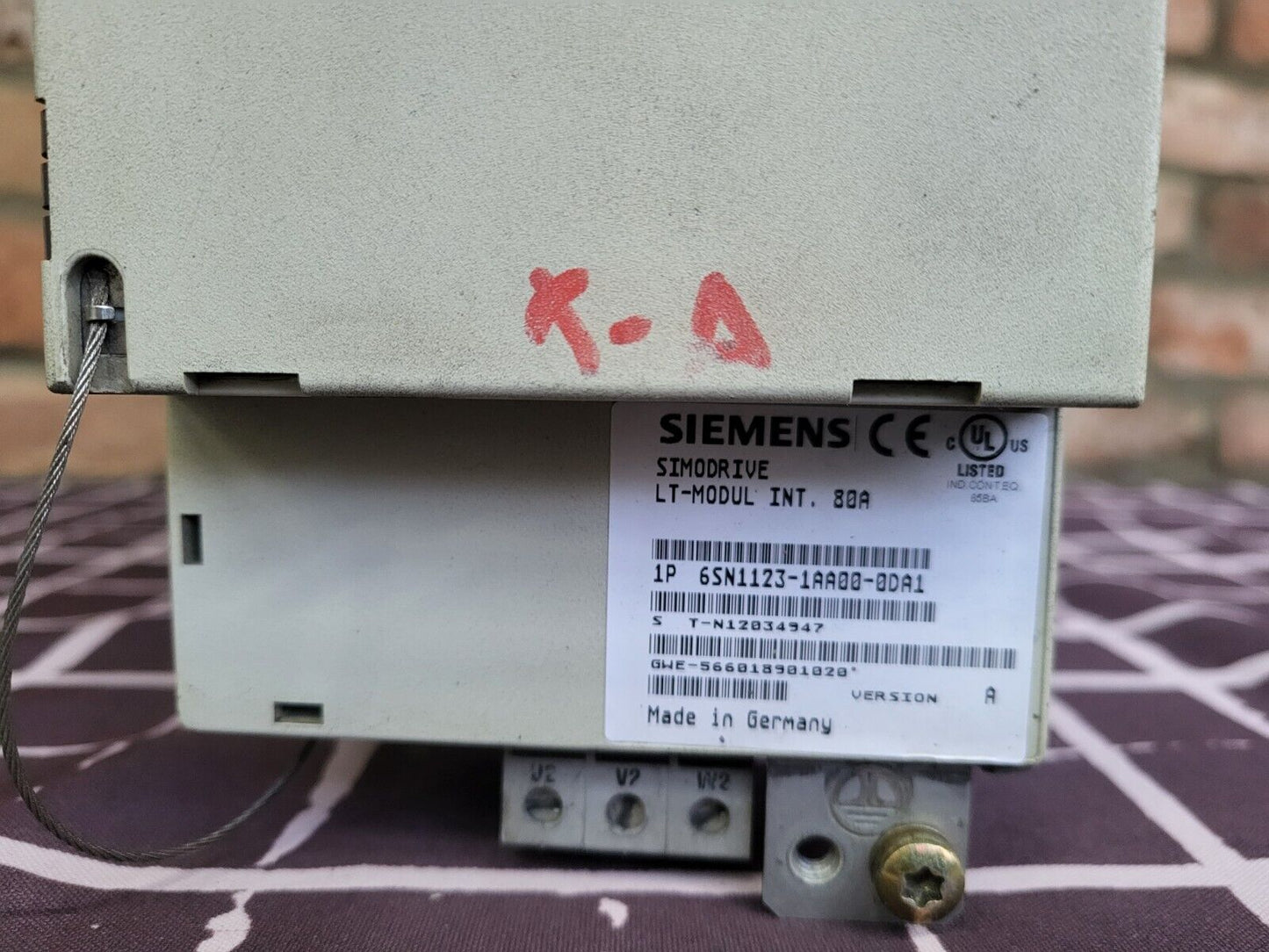 6SN1123-1AA00-0DA1, Simodrive 611, teljesítménymodul (LT-modul),80A