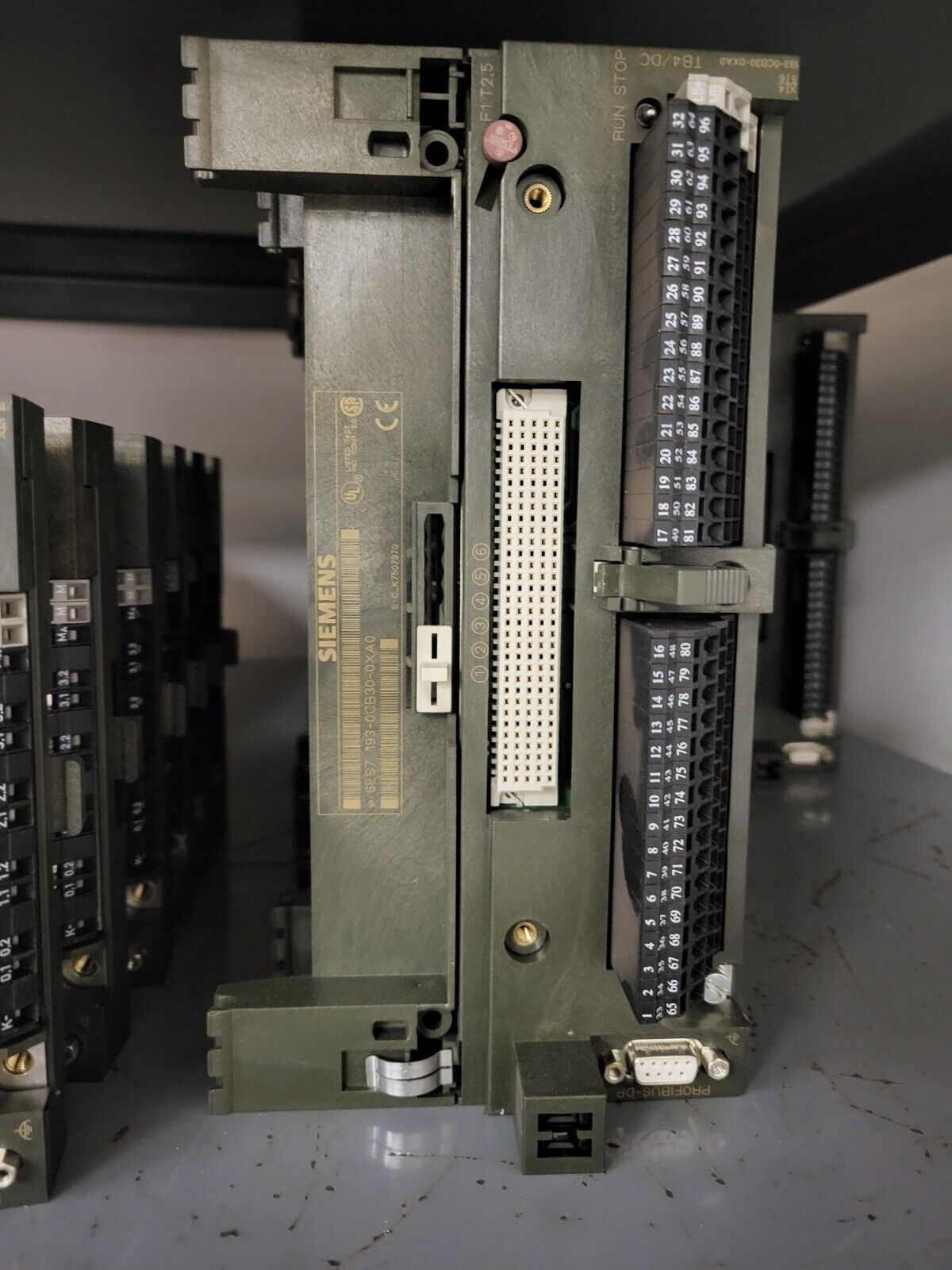 6ES7193-0CB30-0XA0, Siemens SIMATIC DP, TERMINÁL BLOKK TB4/DC (ET 200B) digitálishoz