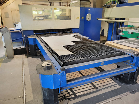 Trumatic L3030, Trumpf lézervágó, 4kW eladó, 2025 novembertől