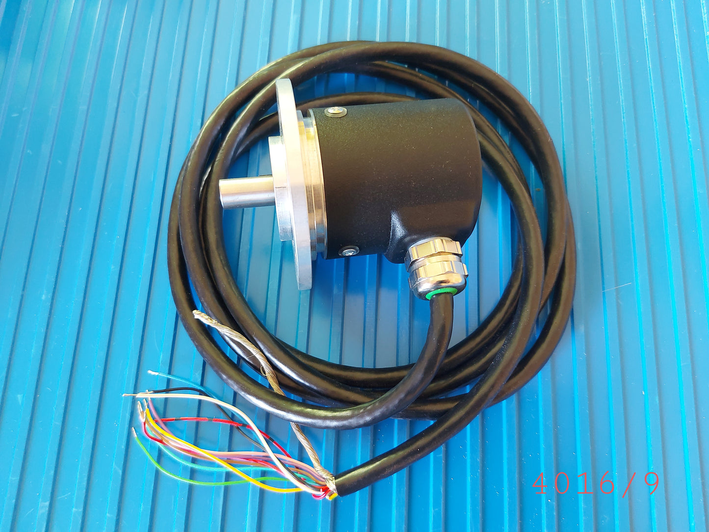 SCS10-09330/256B-Y108323; 0408851/U20133, 108323, Pepperl+Fuchs transmitter