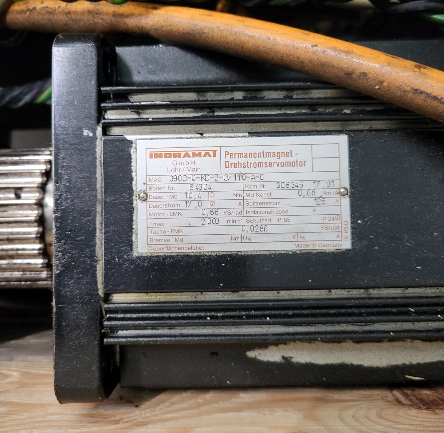 090C-0-KD-2C-110-A-0, Indramat, permanent magnet, three-phase servo motor, 17A, 10.4Nm
