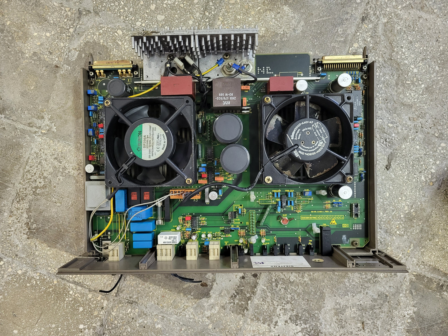 6ES5955-3LF12, Siemens, Simatic S5, SIMATIC S5 955 Systemstromversorgung