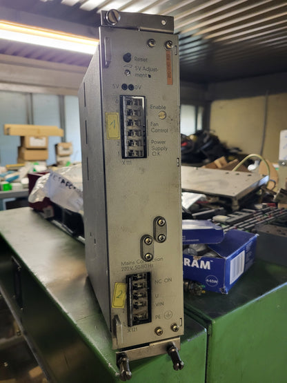 6EW1861-3AB, SINUMERIK 820 POWER BOARD (230 VDC/5V, 15A) FÜR OP-PANEL UND EU (P08)