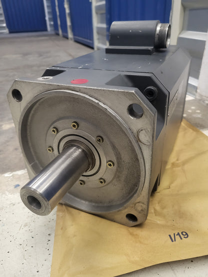 1FT6102-1AC71-1AH0, 4.8kW-os, 23Nm-es, kefe nélküli szervo motor